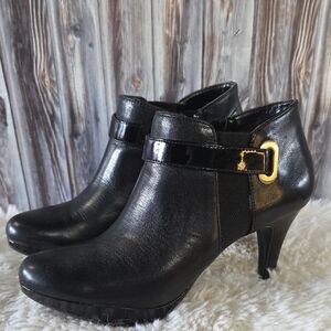 Bandolino Black Ankle Booties with Gold Buckle Size 9